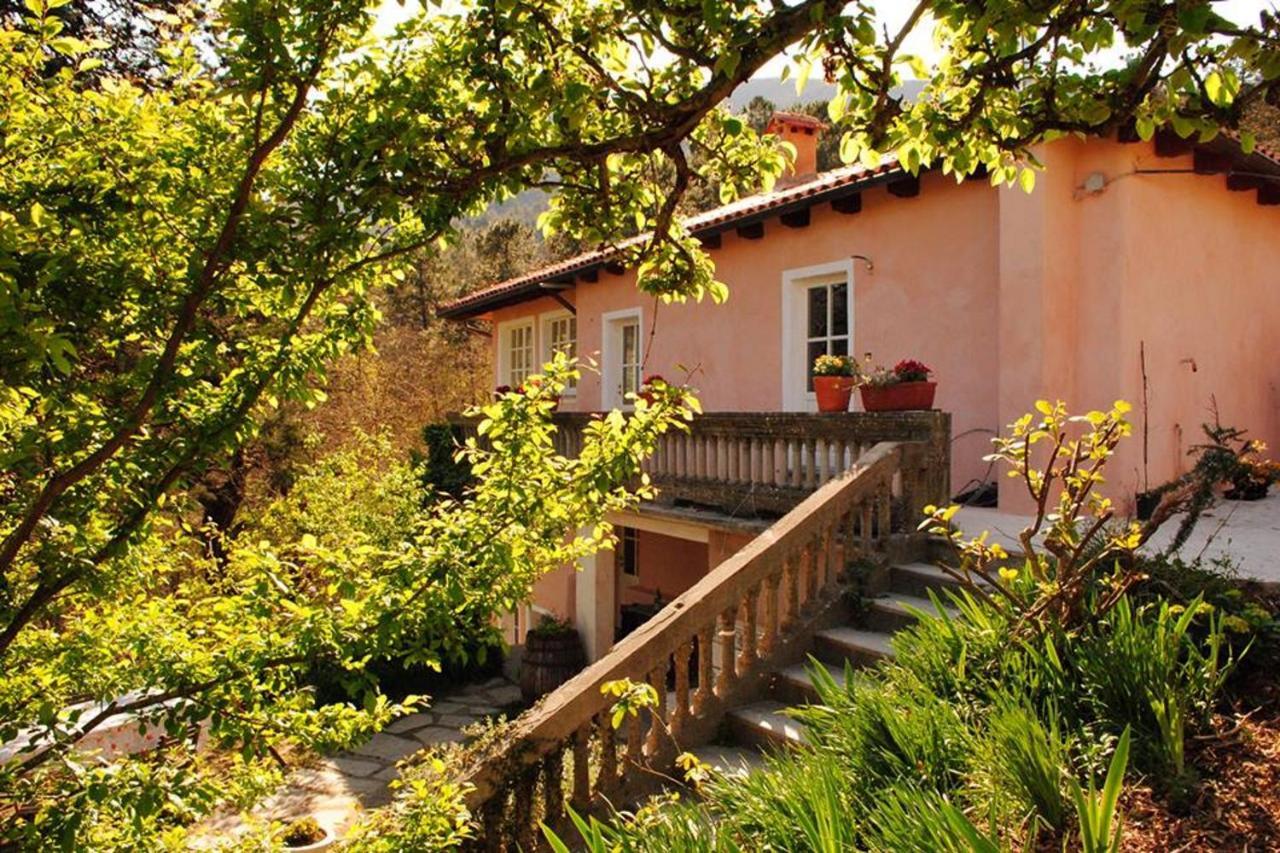 Agriturismo Di Charme E Ristorante Stallato Il Filo Di Paglia Карро Экстерьер фото