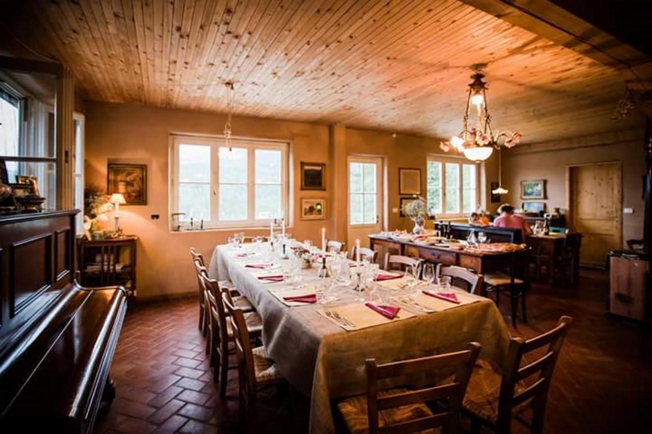 Agriturismo Di Charme E Ristorante Stallato Il Filo Di Paglia Карро Экстерьер фото