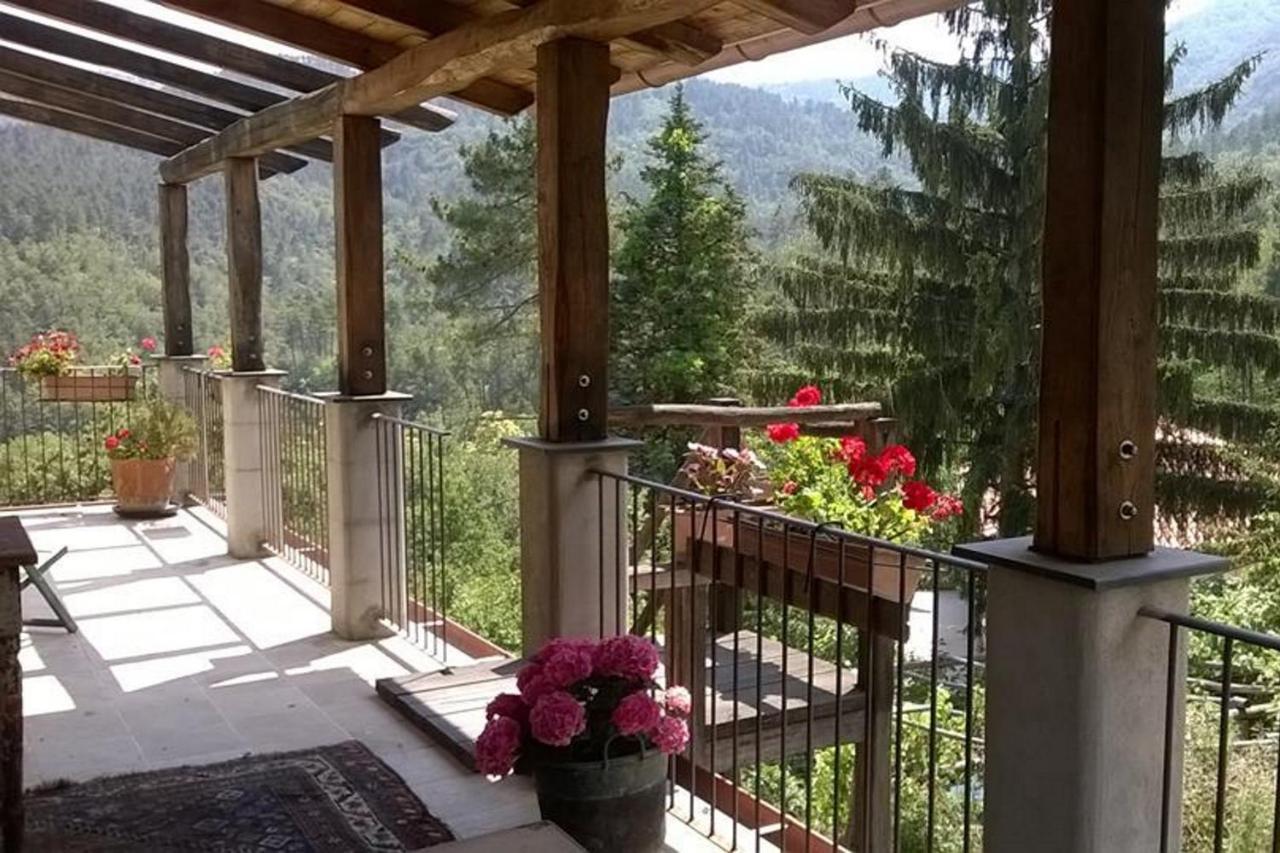 Agriturismo Di Charme E Ristorante Stallato Il Filo Di Paglia Карро Экстерьер фото