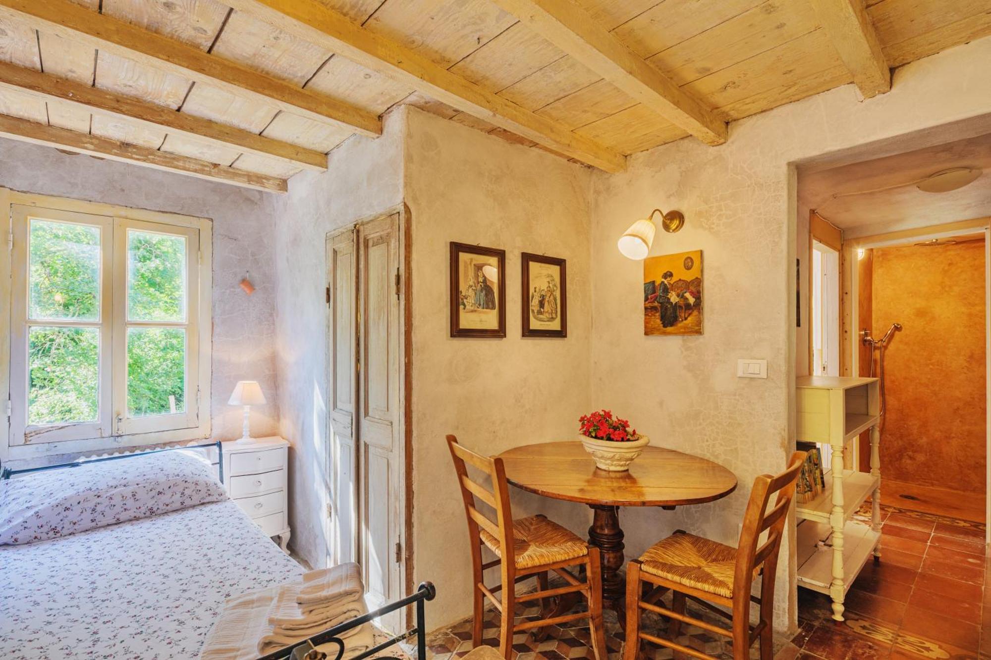 Agriturismo Di Charme E Ristorante Stallato Il Filo Di Paglia Карро Экстерьер фото
