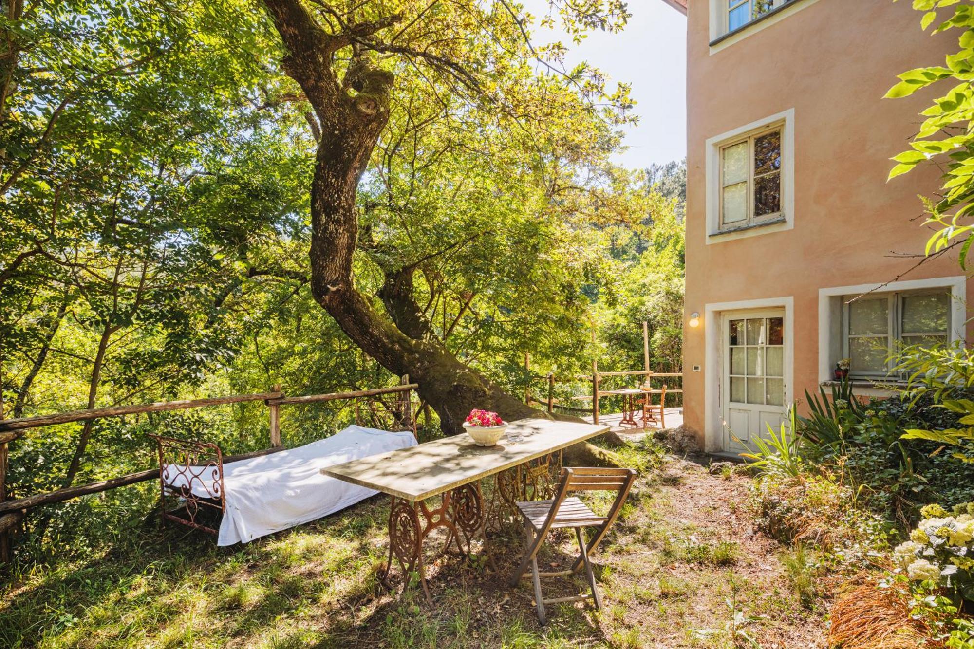 Agriturismo Di Charme E Ristorante Stallato Il Filo Di Paglia Карро Экстерьер фото