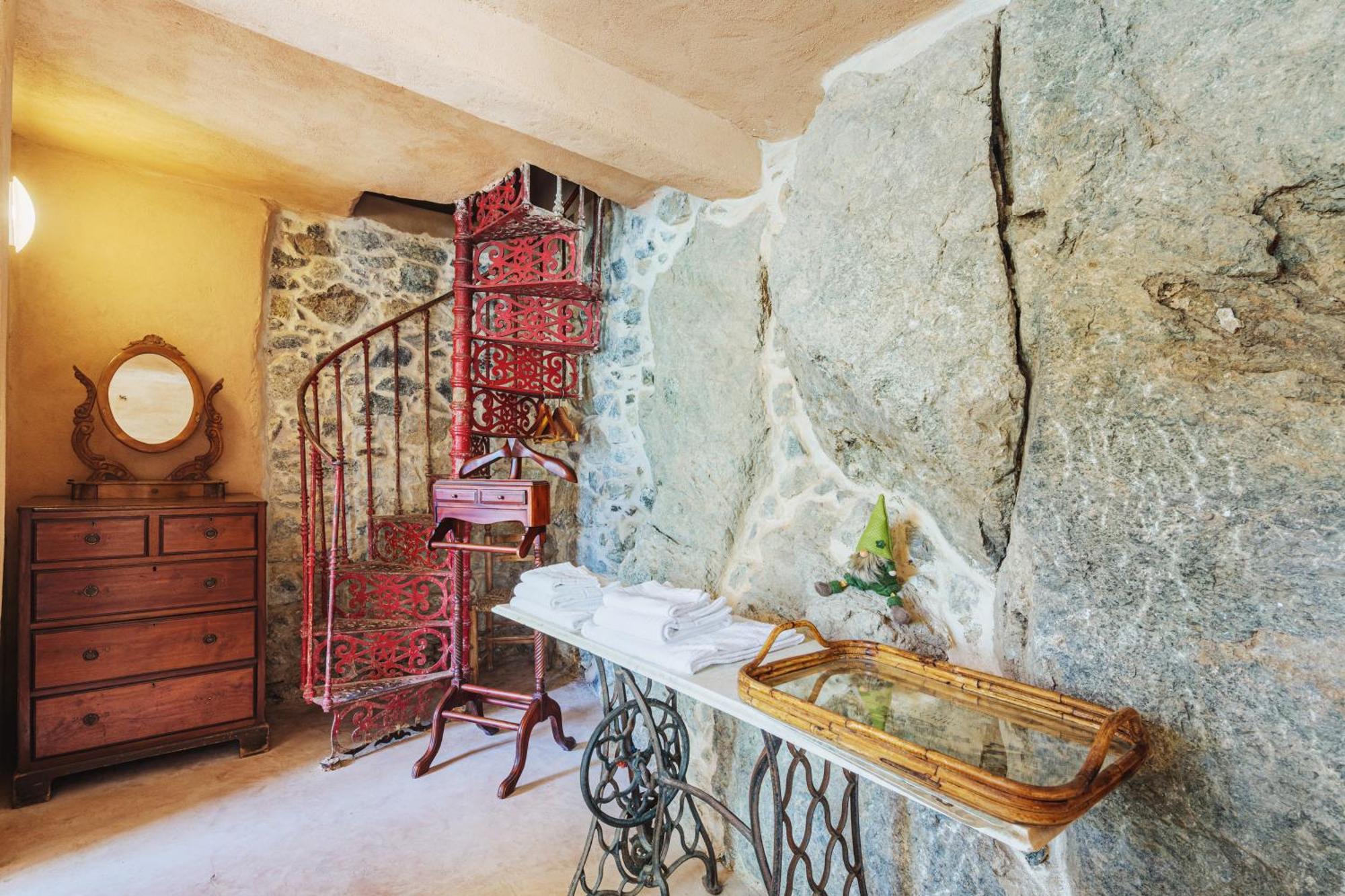 Agriturismo Di Charme E Ristorante Stallato Il Filo Di Paglia Карро Экстерьер фото